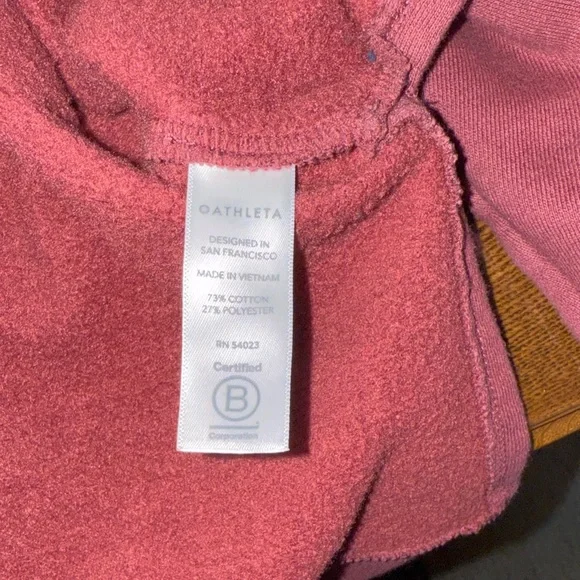 Athleta 24/7 Funnel Neck Sweatshirt Maroon Large - Picture 4 of 4
